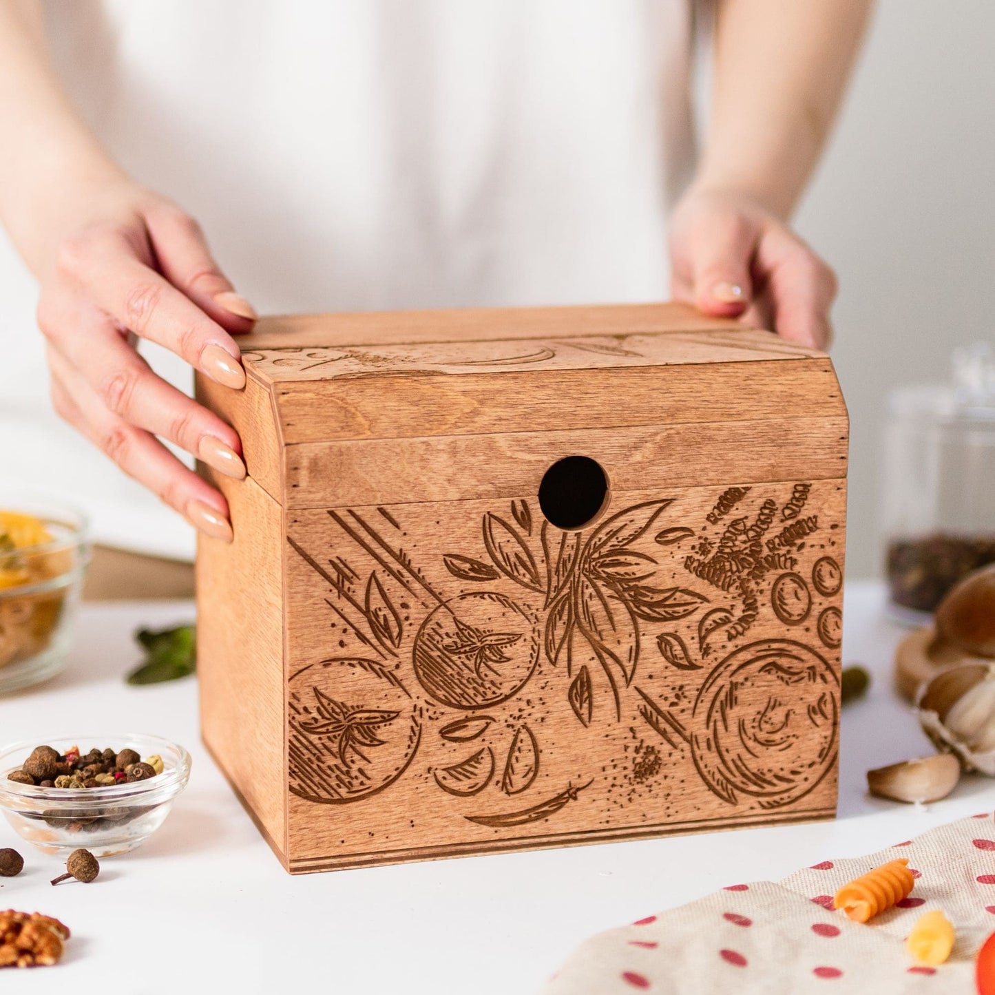 Wooden Recipe Box – Tomatoes Design